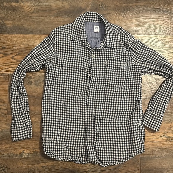 NWOT Gap boys button down size M - Picture 1 of 5
